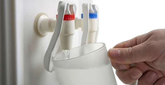 آبسردکن آب را گرم نمی کند