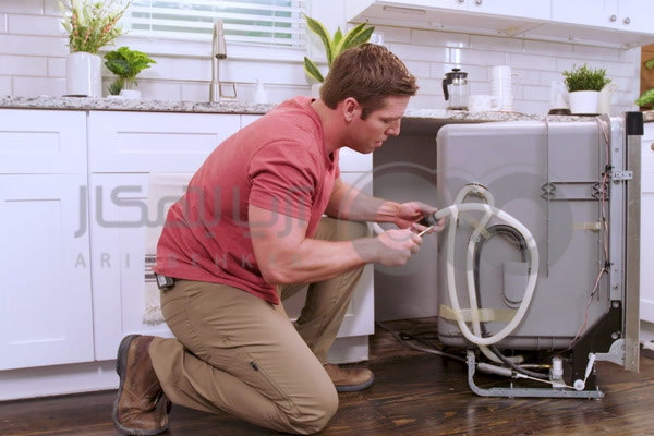 دلایلی که باعث تخلیه نشدن آب در دستگاه میشود