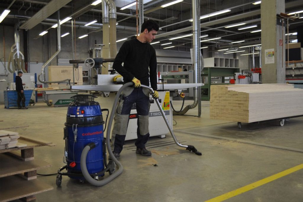 عیب یابی جاروبرقی صنعتی