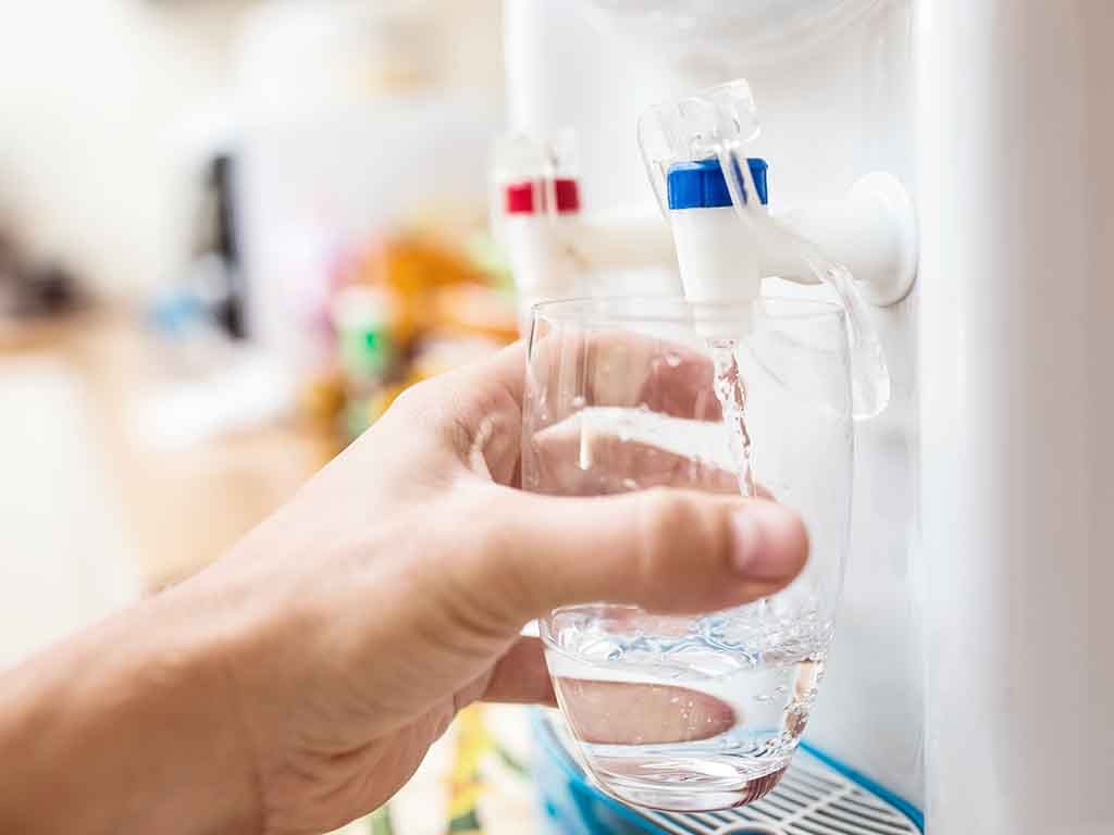 دلایل خرابی شیر آب سردکن