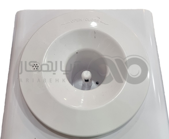  باز کردن درپوش بالای ابسردکن