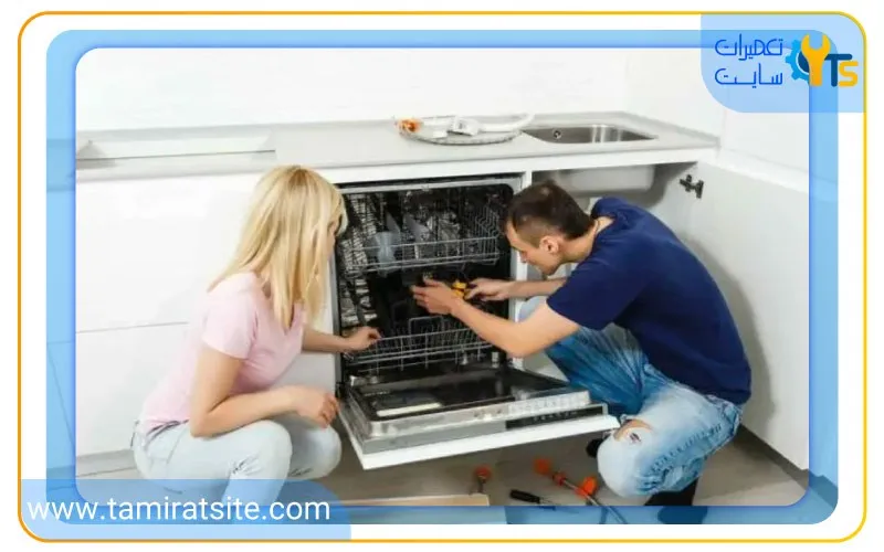 تعمیر ظرفشویی زیرووات که درب آن خوب چفت نمی شود.