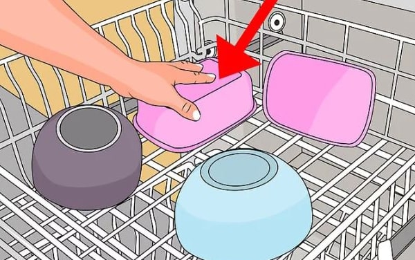 چیدمان-ظروف-پلاستیکی-در-ماشین-ظرفشویی